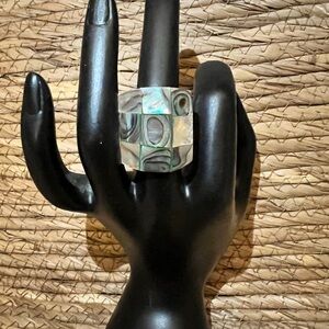 Elegant Multicolor Shell Ring